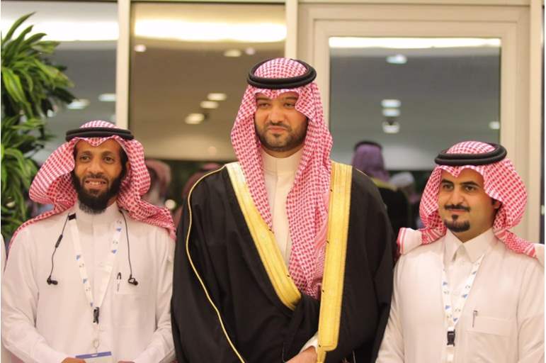 أمير سعودي يفاجئ الجميع ويهاجم هؤلاء السعوديين ويصفهم بـ "السفهاء والأغبياء والحاقدين"
