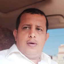 الصحفي فتحي بن لزرق يكتب عن وفد ماليزي صيني من رجال الاعمال. احتجز  في كونتيرات باحدى التقاط الامنية في عدن ويخشى على المحافظ احمد لملس من مصير الشهيد جعفر محمد سعد