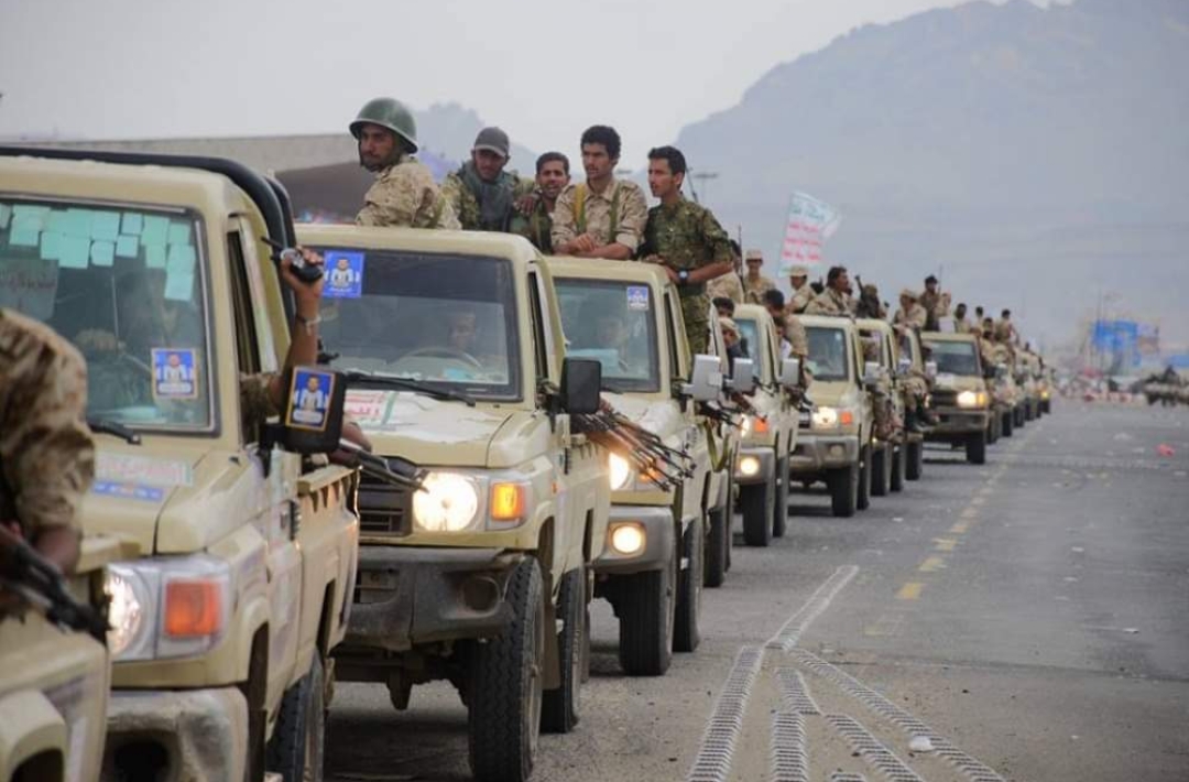 الحوثي يدفع بمئات المقاتلين والآليات العسكرية إلى البيضاء لفتح جبهة واسعة باتجاه مأرب