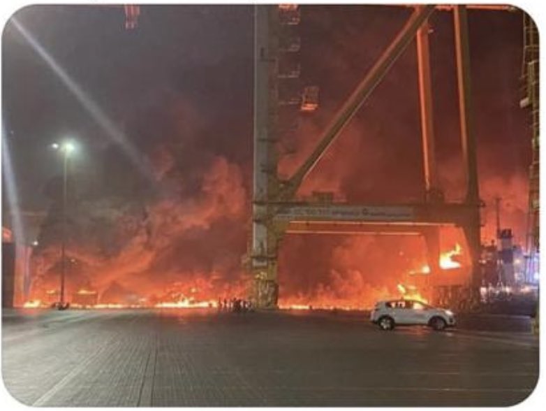 دوي انفجار كبير في إمارة دبي ومصادر تكشف أسباب انفجار ميناء علي