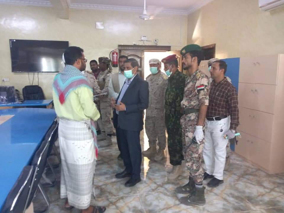 محافظ حضرموت يفتتح محجرا صحيا لأبناء المحافظة العالقين في الخارج 