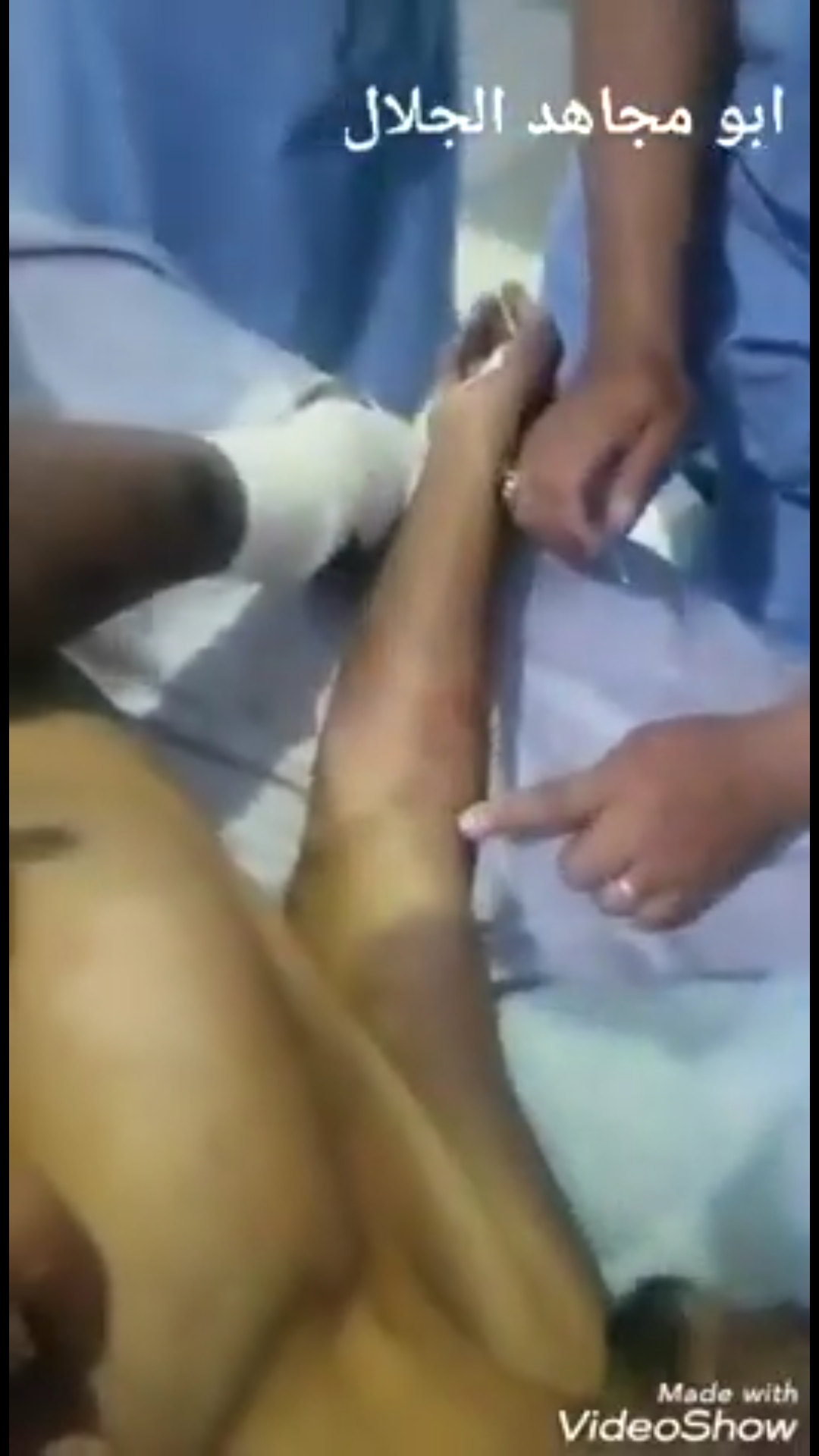شاهد فيديو مسرب للحظة وصول الضحية الأغبري لمستشفى يوني ماكس بصنعاء
