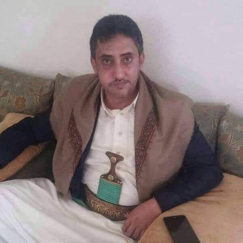 استمرارا لمسلسل تصفية رجال القبائل : المليشيا الحوثية تقتل الشيخ محمد ابو شوارب وتحرق جثته . 