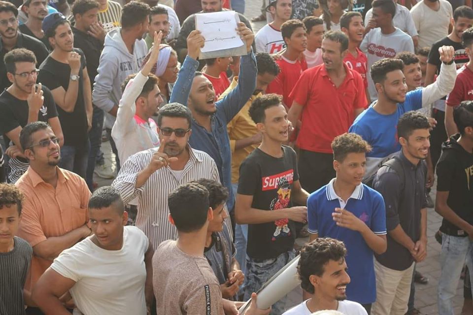 ابناء عدن في (عهد الانتقالي) ازدادت أوضاعنا سوءً