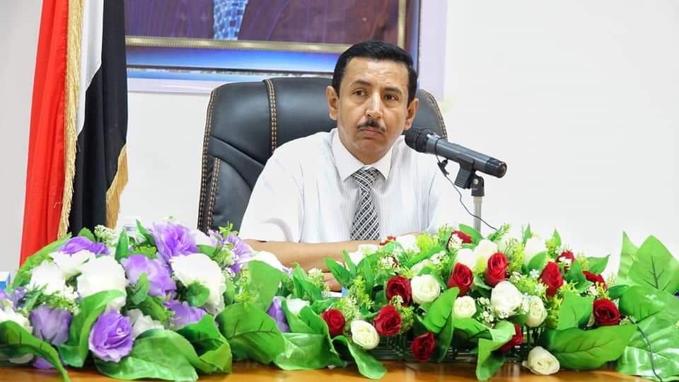 محافظ شبوة يعقد اجتماع استثنائي لمعالجة قضايا المياه في مدينة عتق 