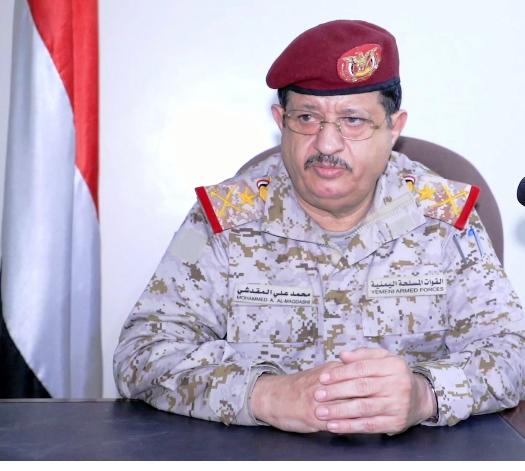 وزير الدفاع : سينتصر اليمنيون على المشروع الحوثي الإيراني ومأرب بعيدة على الأعداء