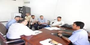   مدير عام #المعلا يناقش مع مدير شركة الغاز الطرق المناسبة لوصول الغاز المنزلي للمديرية بكل سهولة 