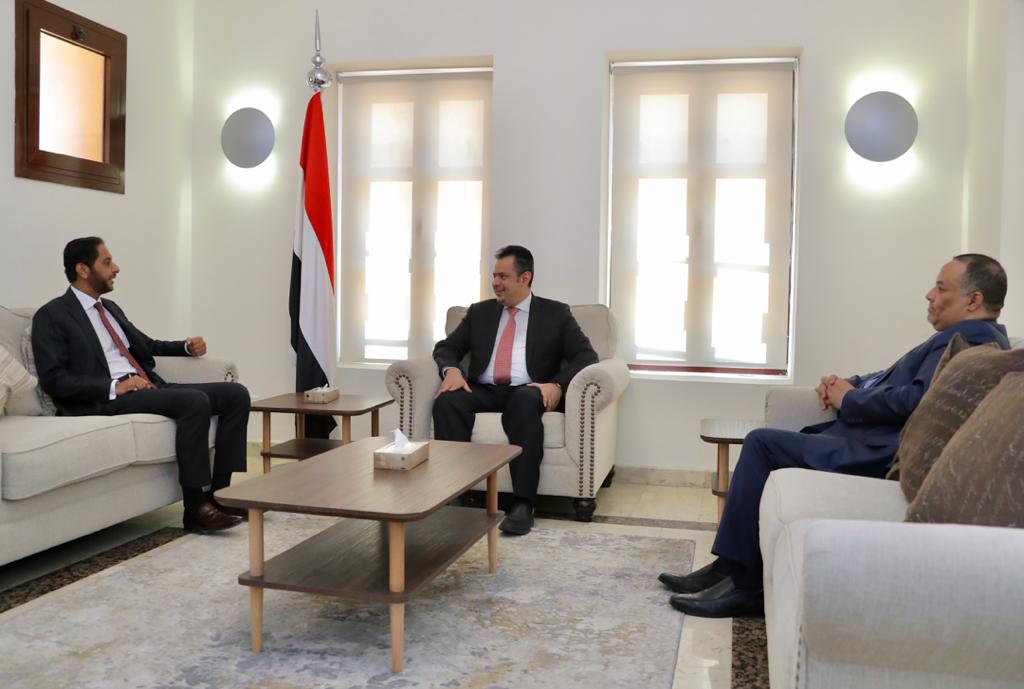 رئيس الوزراء يشيد بالعلاقات المتميزة بين اليمن وجيبوتي