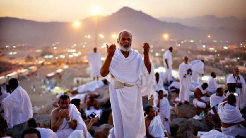 عاجل : بسبب كورونا ، شركات السياحة اليمنية تعلن عن توقف تأشيرات العمرة والزيارة للسعودية 