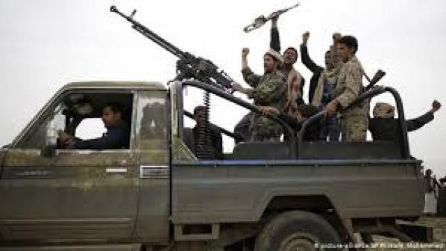 الحكومة اليمنية تكشف عن إجراءات جديدة لملاحقة قيادات الحوثيين في الخارج