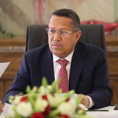 بن دغر يشيد بتنفيذ اتفاق الرياض