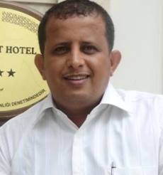 فتحي بن لزرق