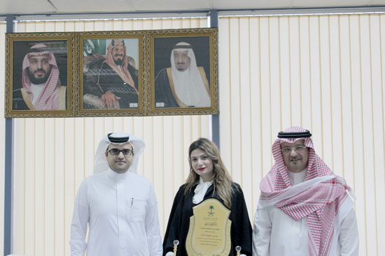 الدكتور خالد والاستاذ عبد الرحمن نيازى والزميلة ايمان حنا